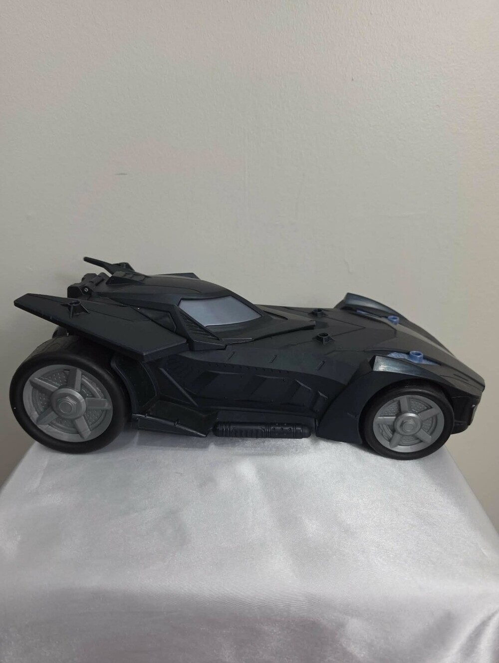 Batman Missions Batman & Batmobile Toys